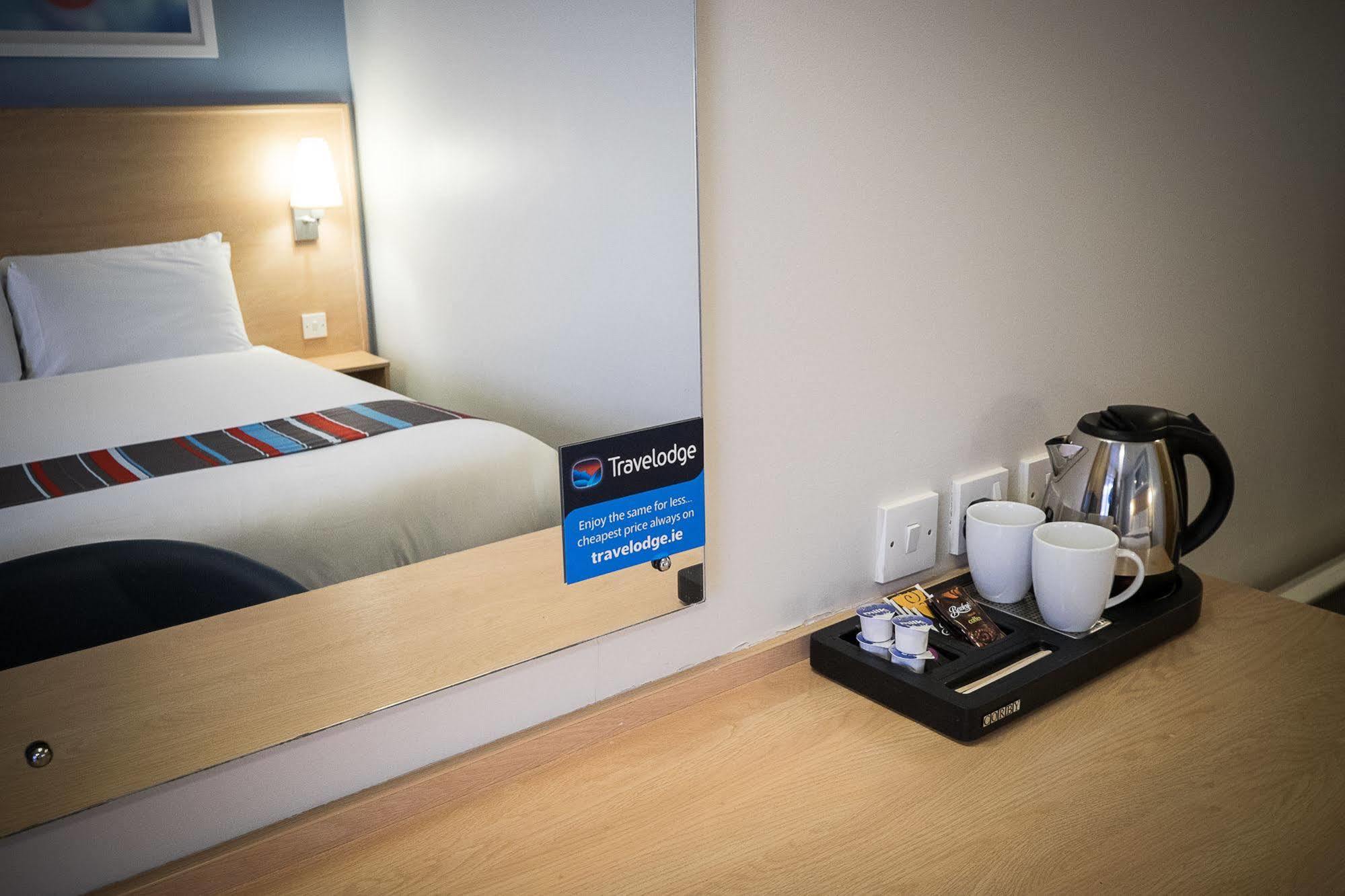 Travelodge Уотърфорд Екстериор снимка